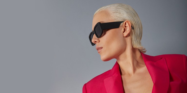 ВСЕГДА РЯДОМ | Мобильное приложение VASSA&Co