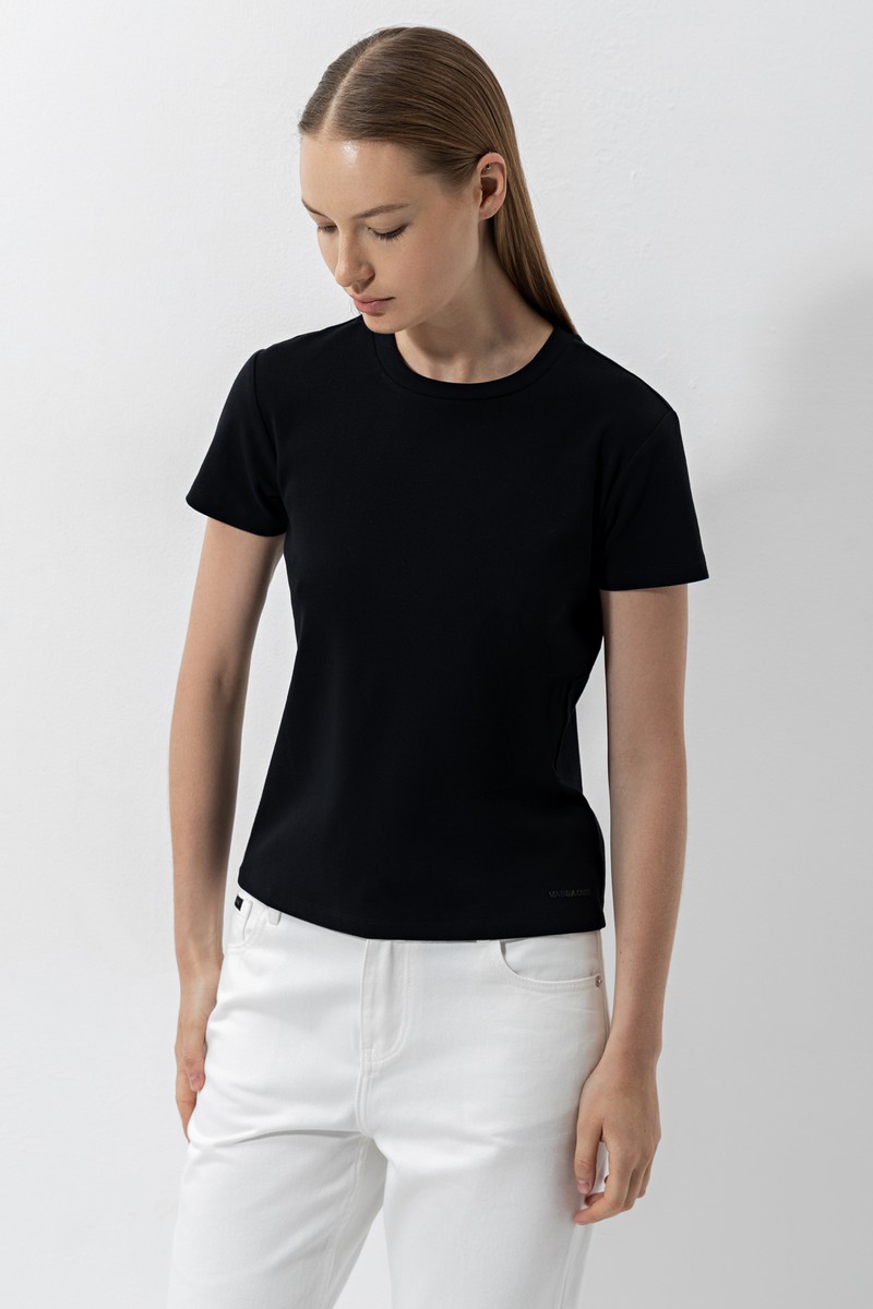 Базовая футболка